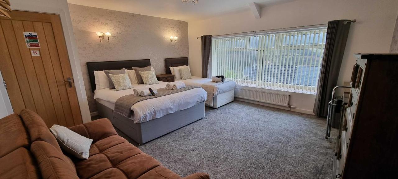 The New Lodge Pontardawe المظهر الخارجي الصورة